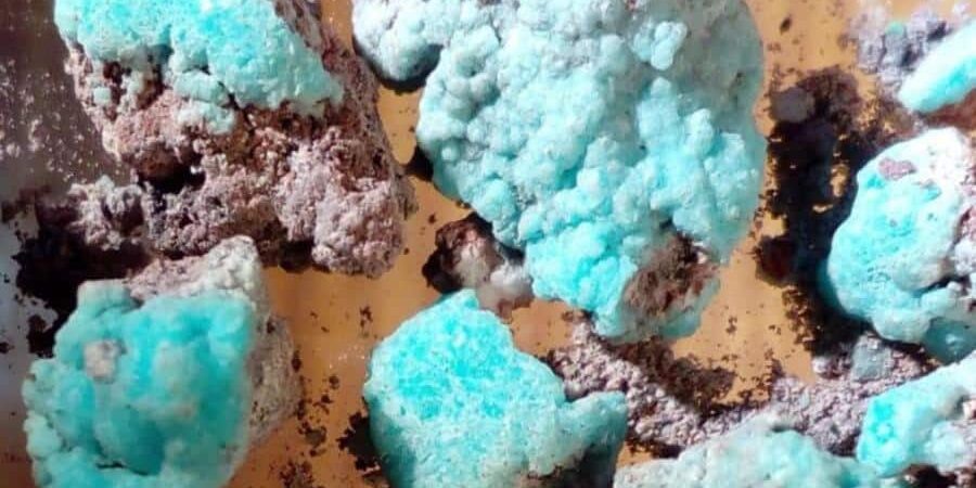 Petrovita: novo mineral é descoberto em região vulcânica da Rússia