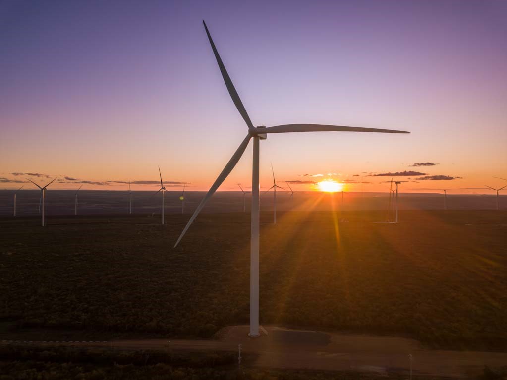 Com R$ 3,2 bi do BNDES, projeto eólico da ArcelorMittal Brasil e da Casa dos Ventos na Bahia vai gerar o suficiente para atender mais de 1 milhão de domicílios