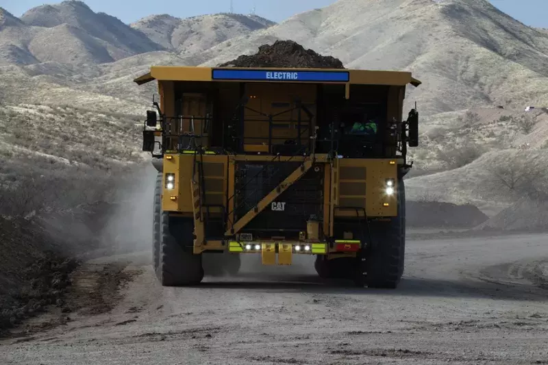 Vale e Caterpillar assinam acordo para testar caminhões elétricos a bateria